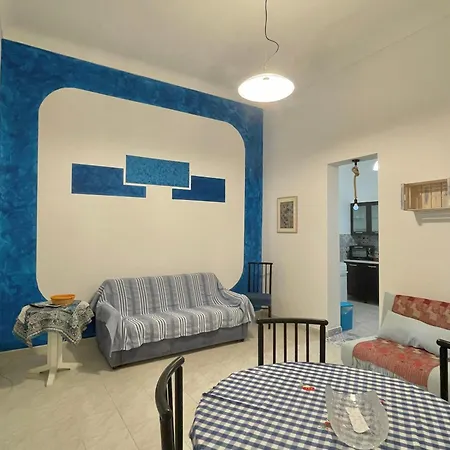 Azzurra Apartment *