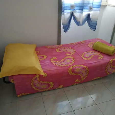 Azzurra Apartment *